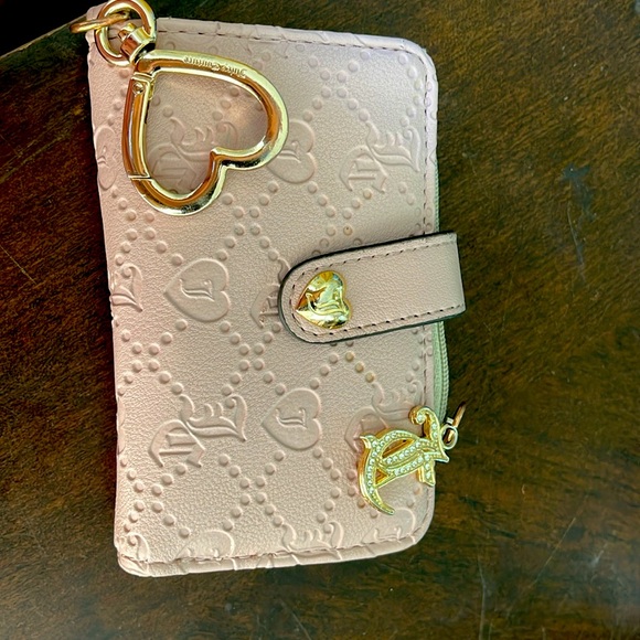 Juicy couture wallet! - Picture 3 of 5